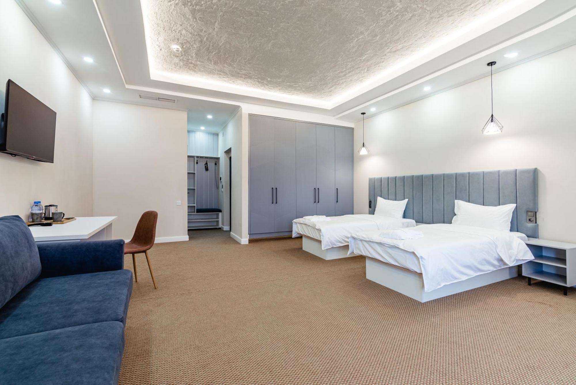 Aykun Hotel Almaty Eksteriør bilde