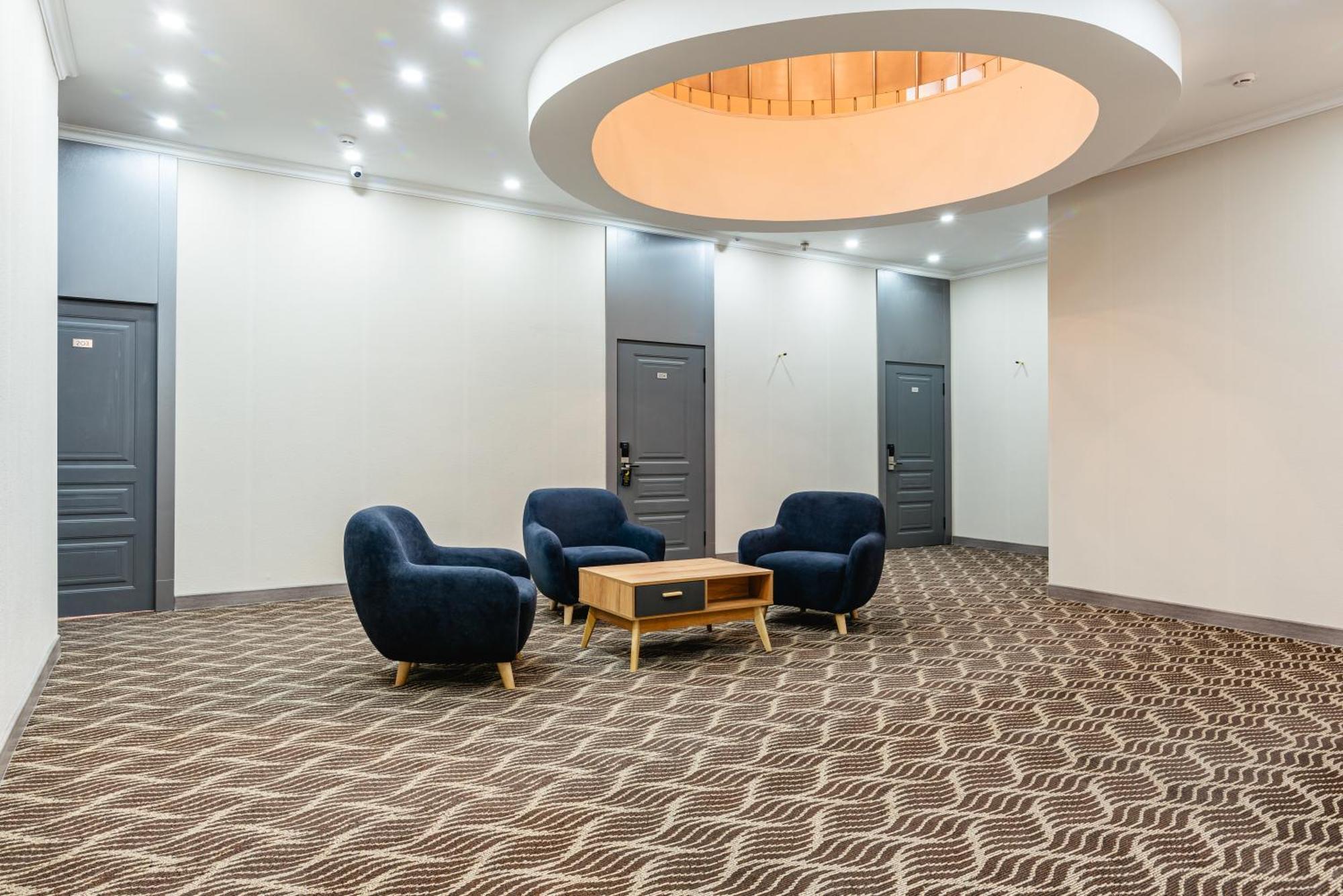 Aykun Hotel Almaty Eksteriør bilde