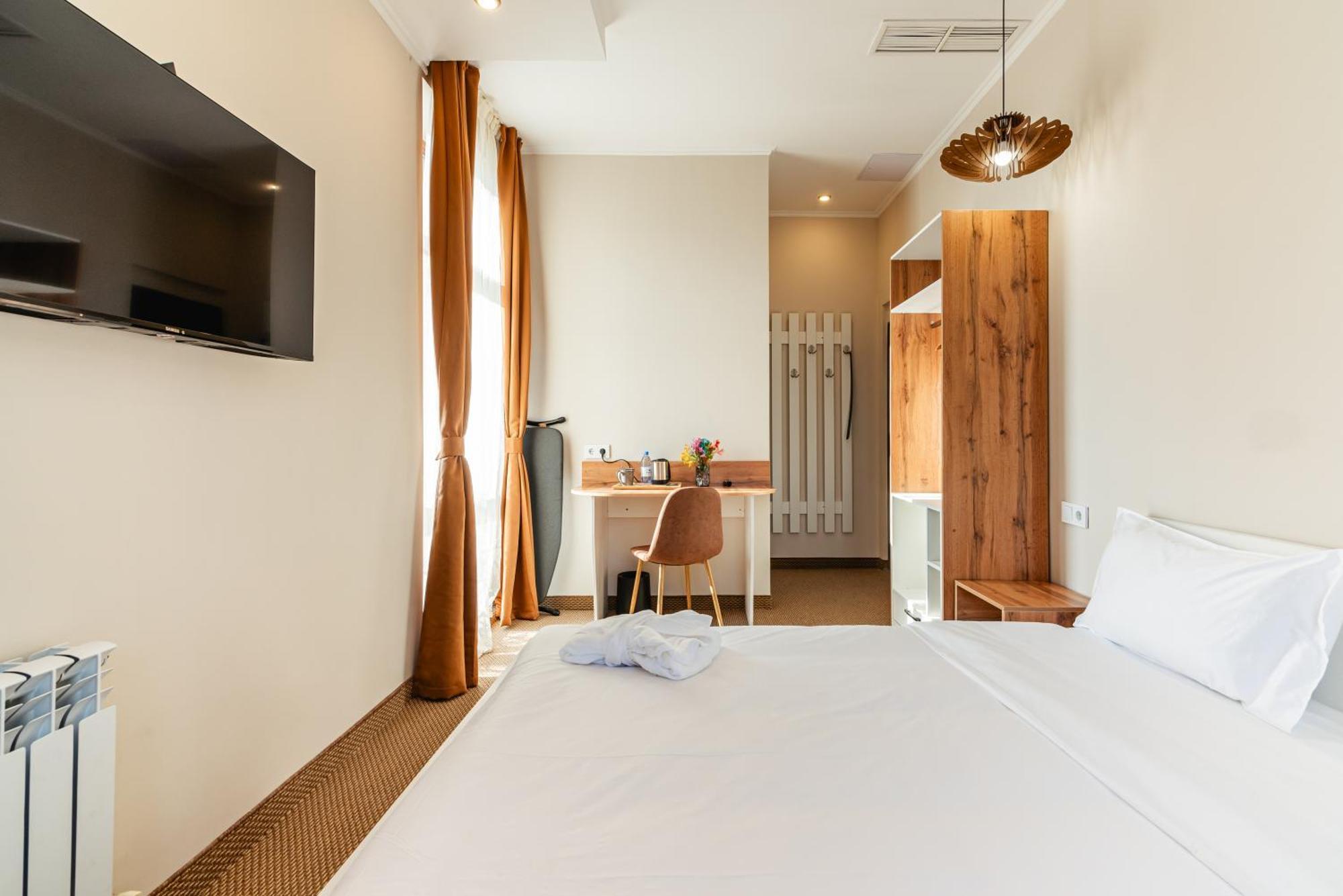 Aykun Hotel Almaty Eksteriør bilde