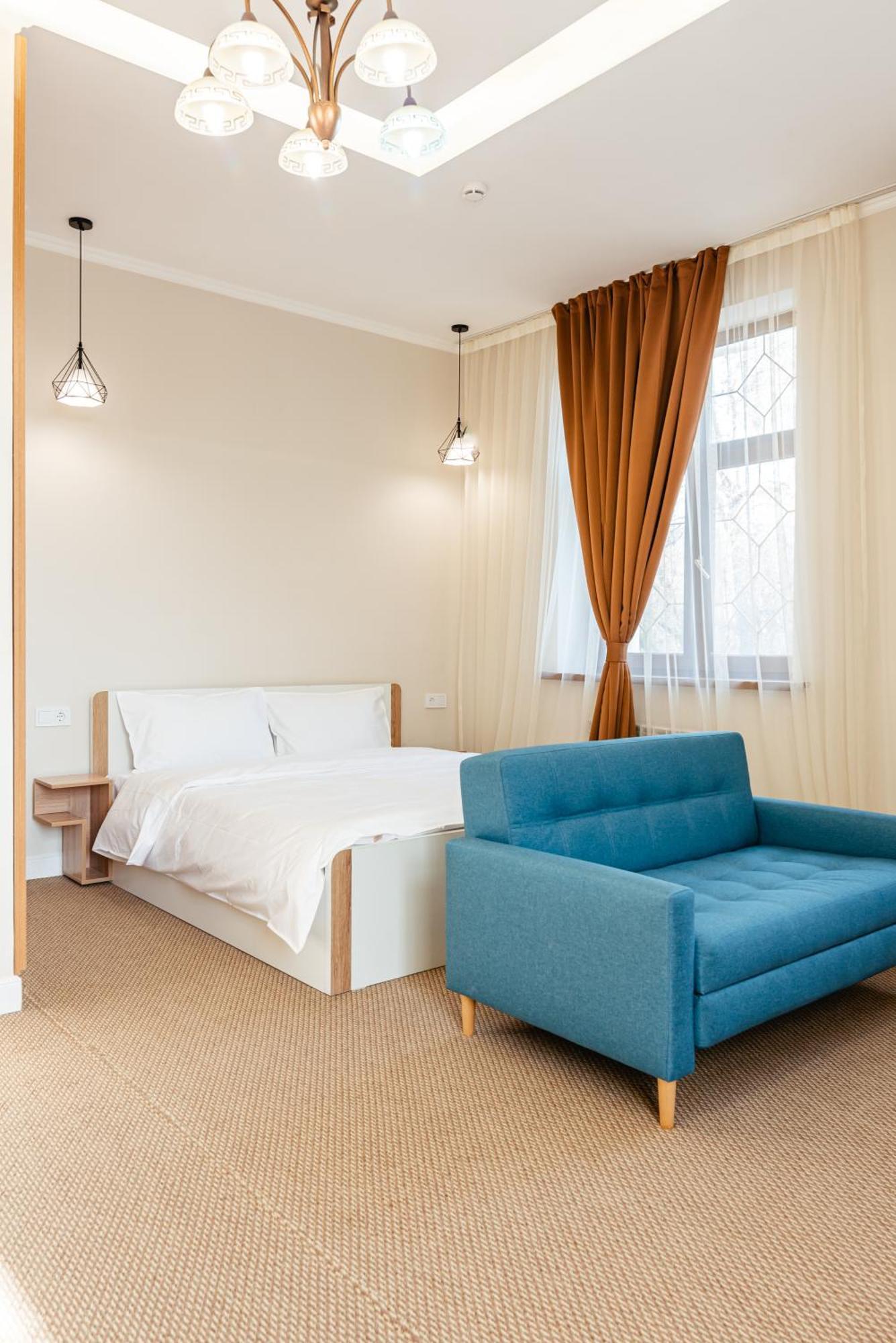 Aykun Hotel Almaty Eksteriør bilde